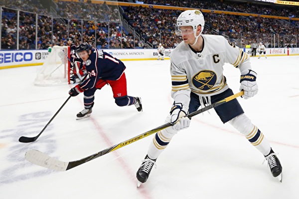 2025 赛季：台北大巨蛋宣布由于租金争议，将暂时限制部分非体育活动举办